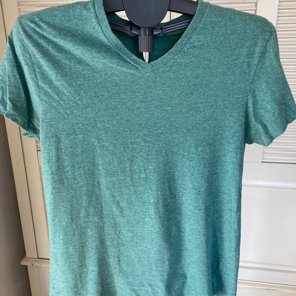 J.Crew V-Neck Tee Slim Fit